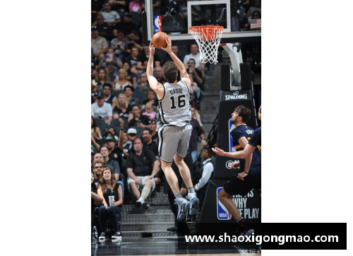 BoB半岛体育官方网站登录入口巴塞罗那：NBA的另类热潮 - 副本